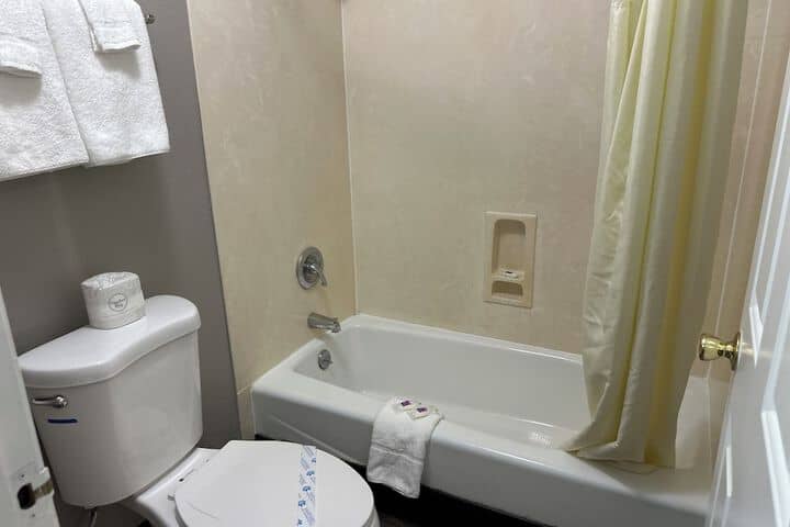 Room 49 of 87