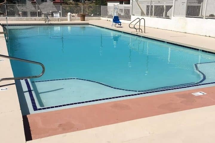 Pool 53 of 87